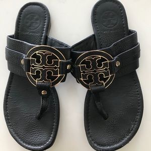 Black Tory Burch sandals - Size 7